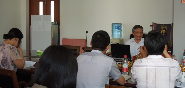 上海江南在线大学博士生导师皮细庚教授来院讲学