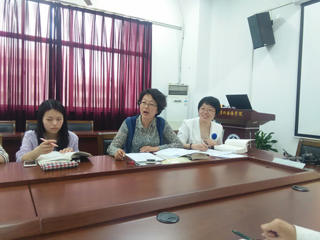 江南在线学院2013学生党支部召开“两学一做”理论学习交流会